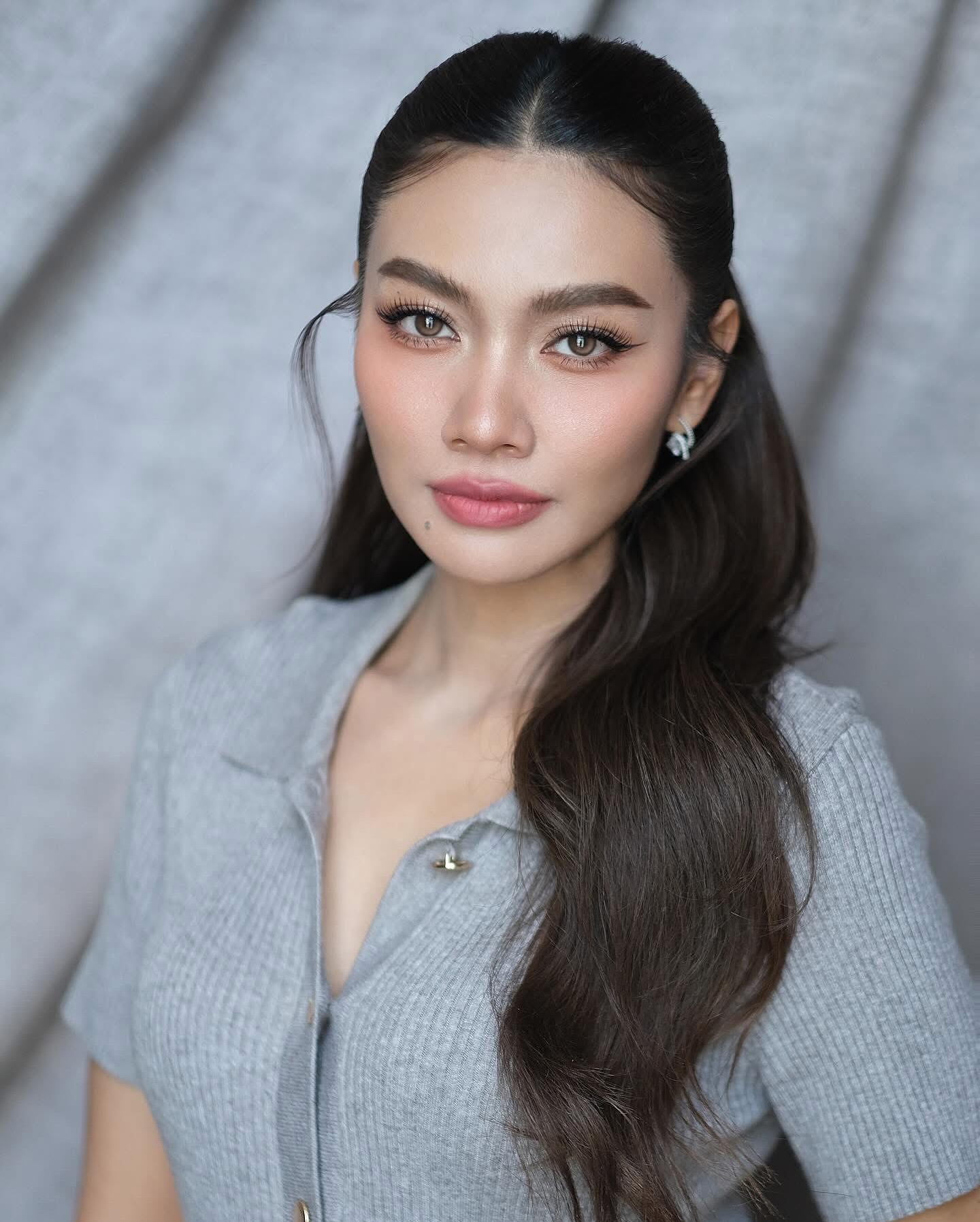 แก้ม - วิชญาณี เปียกลิ่น