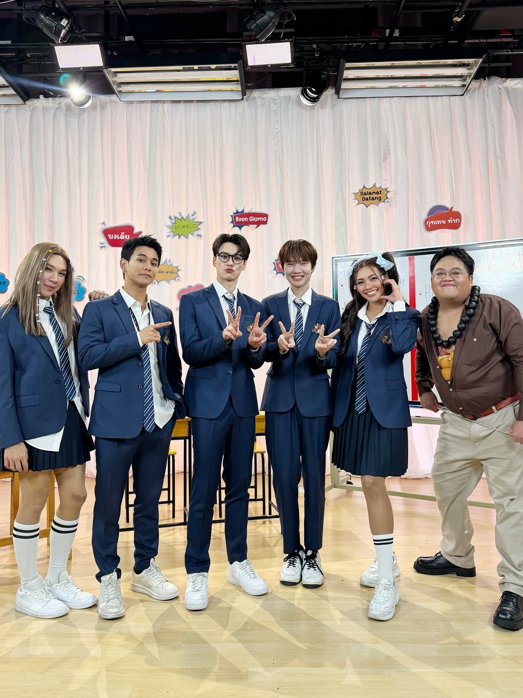 แก้ม - วิชญาณี เปียกลิ่น
