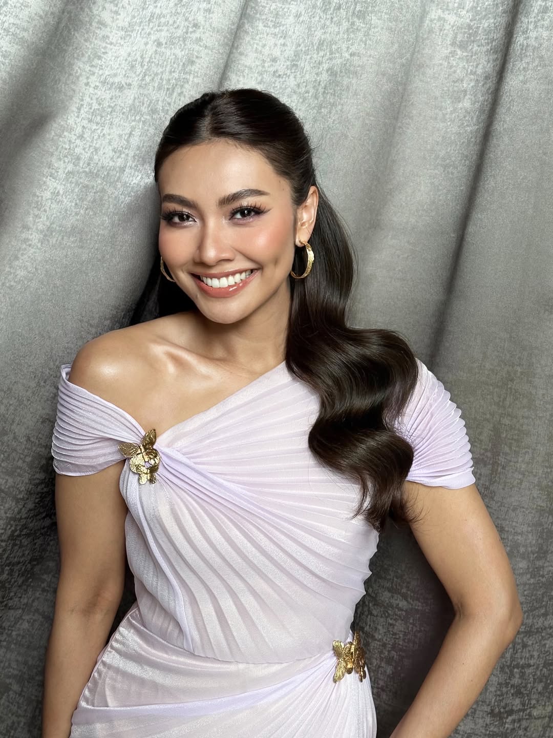 แก้ม - วิชญาณี เปียกลิ่น