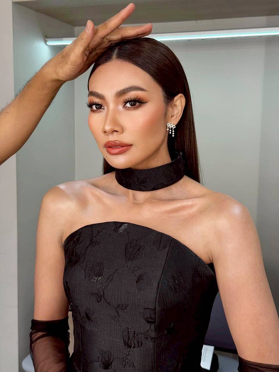 แก้ม - วิชญาณี เปียกลิ่น