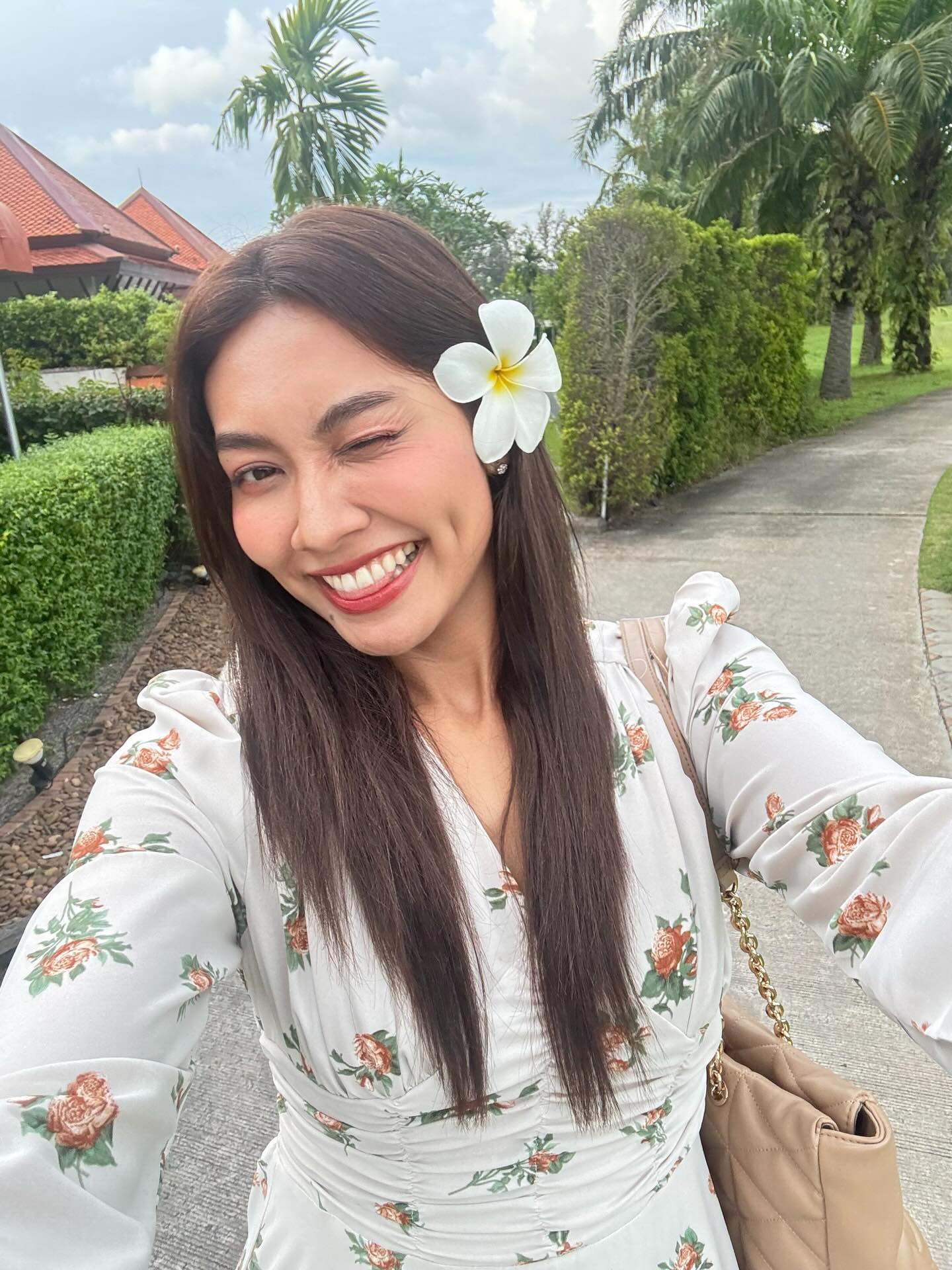 แก้ม - วิชญาณี เปียกลิ่น