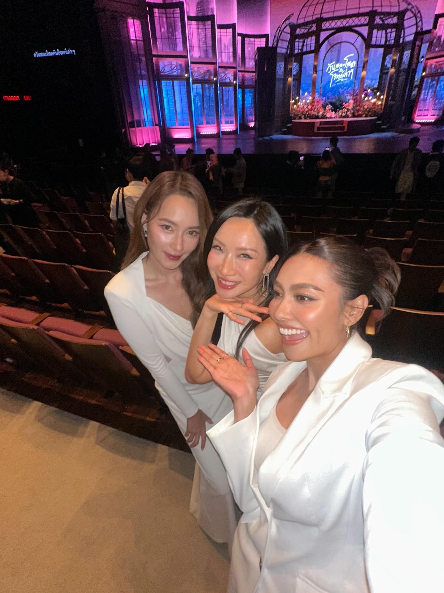 แก้ม - วิชญาณี เปียกลิ่น