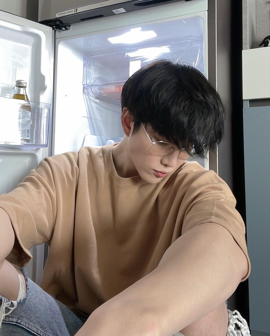ไมค์ - พิรัชต์ นิธิไพศาลกุล