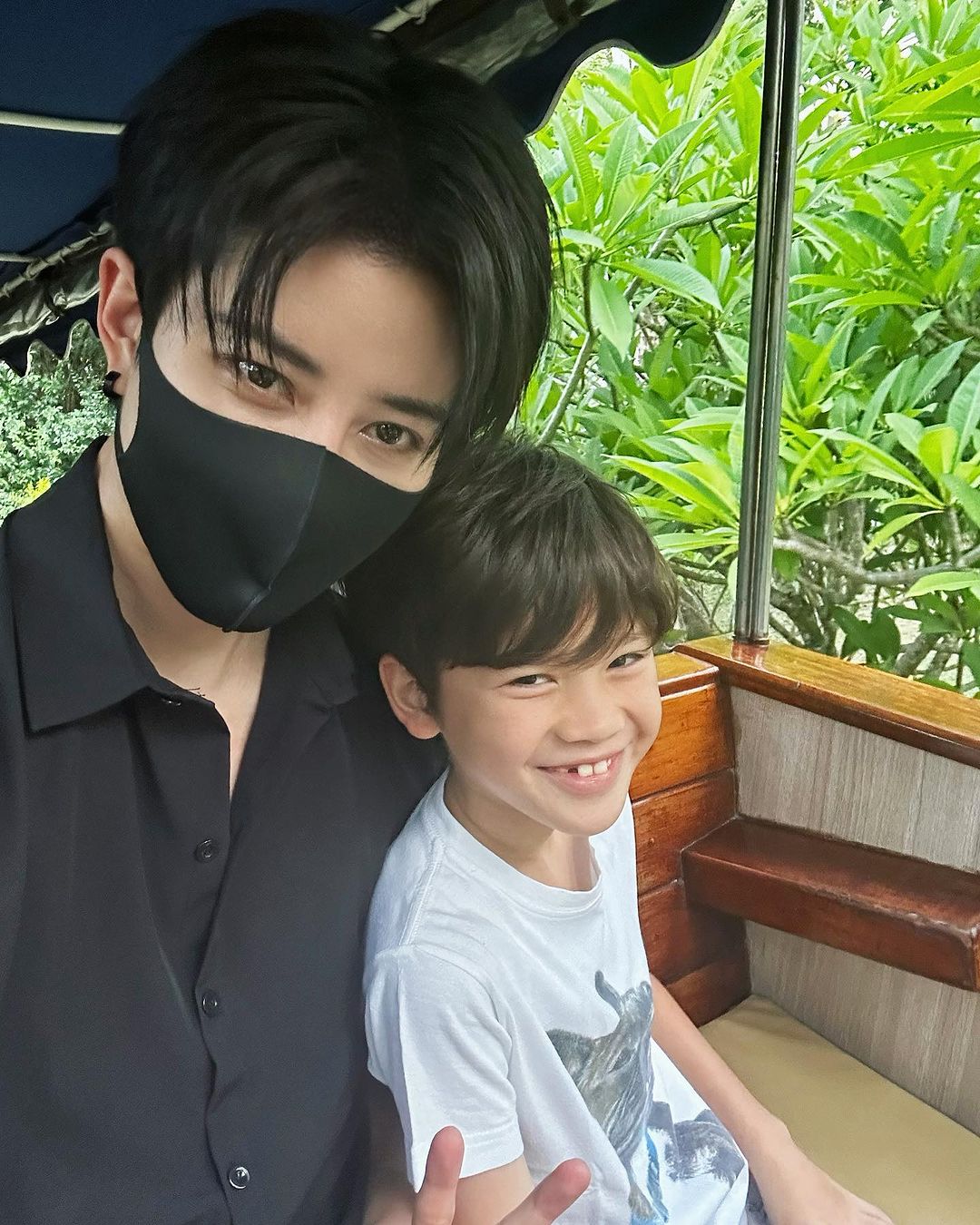 ไมค์ - พิรัชต์ นิธิไพศาลกุล