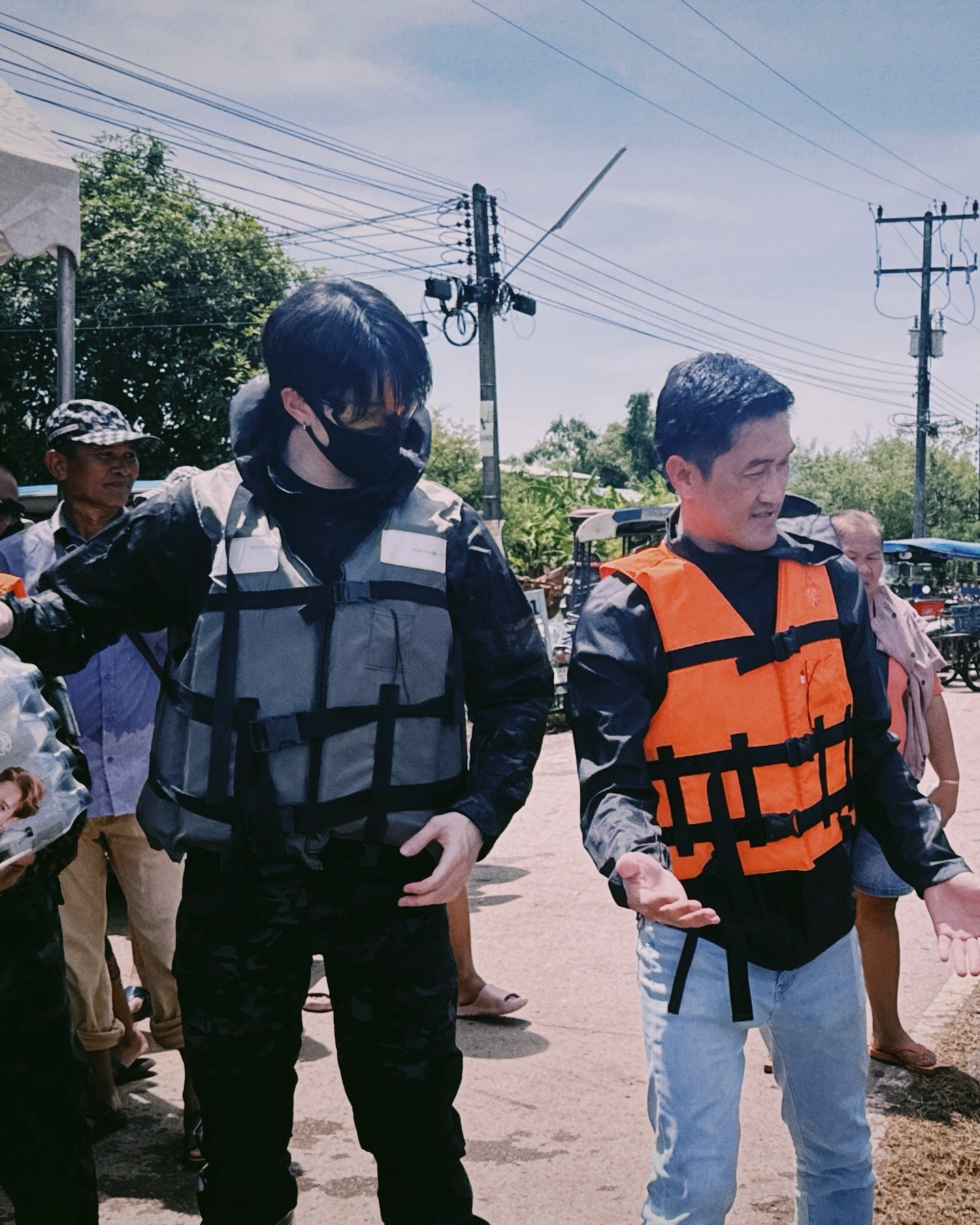 ไมค์ - พิรัชต์ นิธิไพศาลกุล