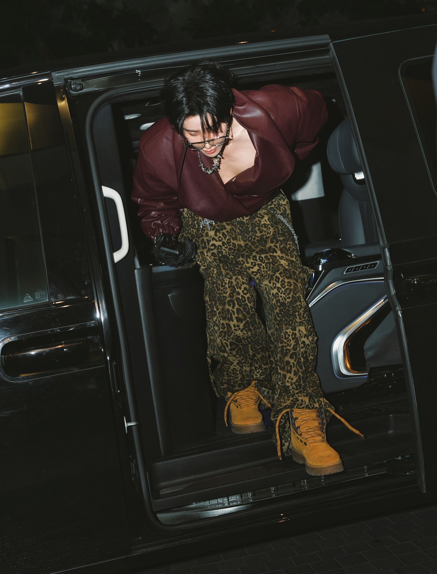 ไมค์ - พิรัชต์ นิธิไพศาลกุล