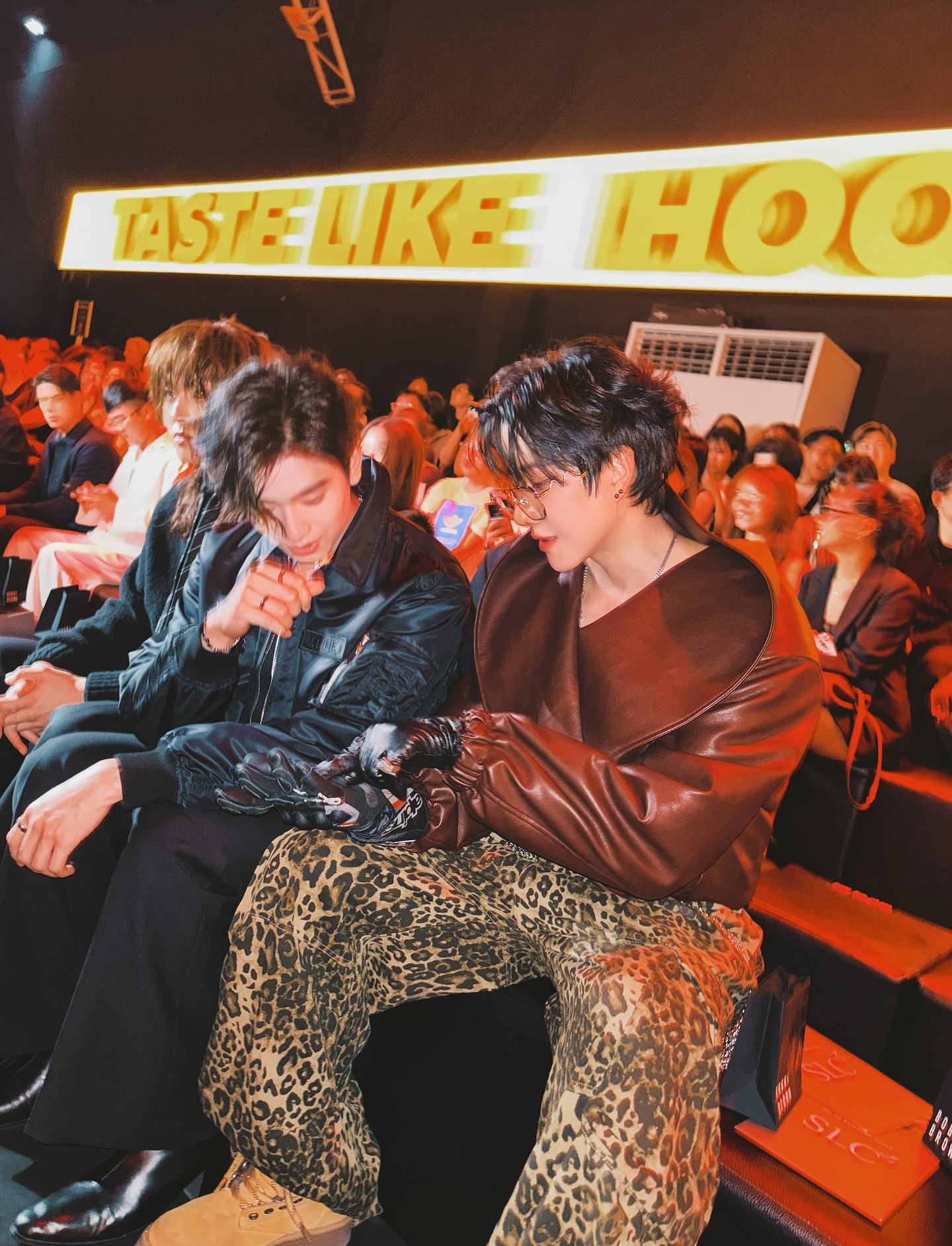 ไมค์ - พิรัชต์ นิธิไพศาลกุล