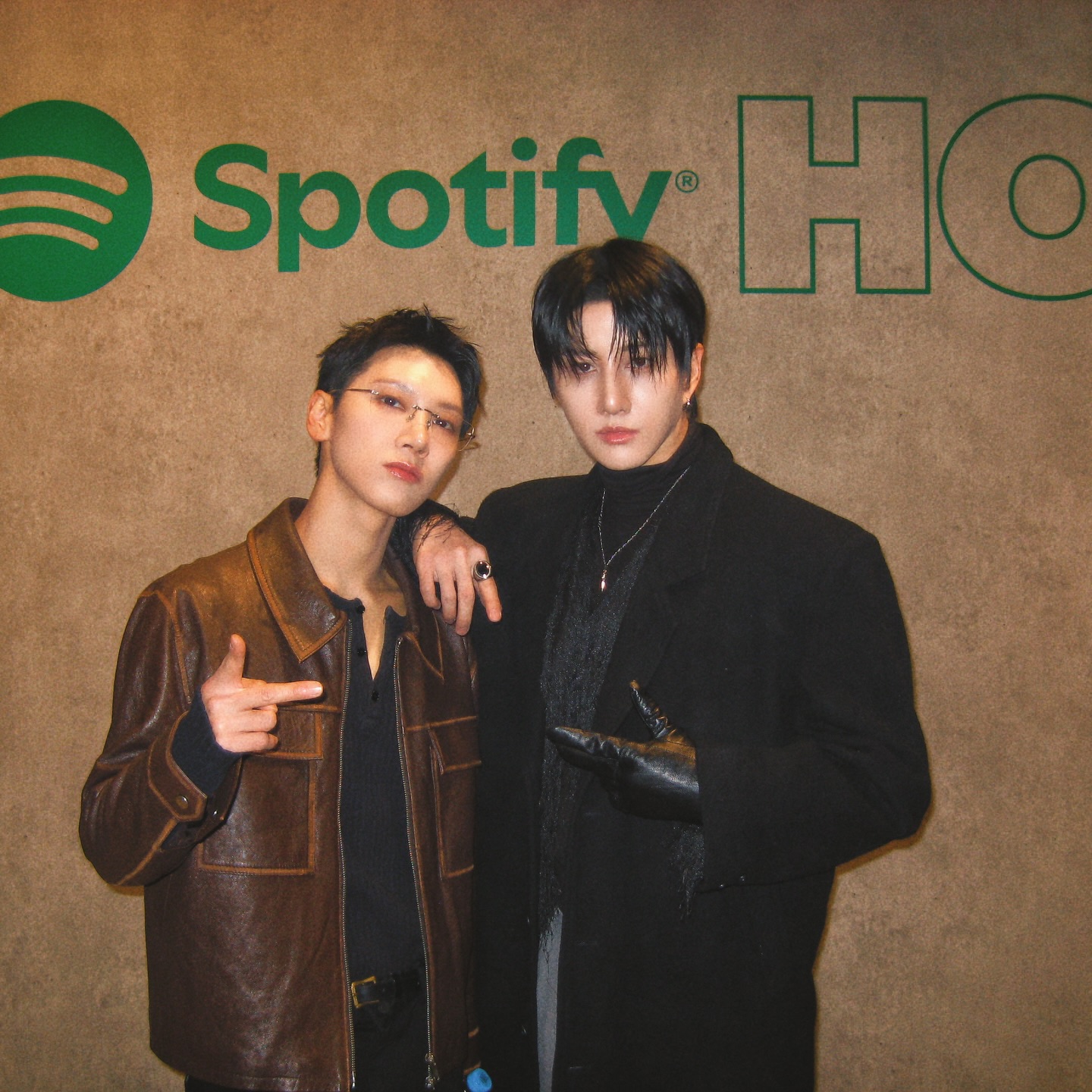 ไมค์ - พิรัชต์ นิธิไพศาลกุล