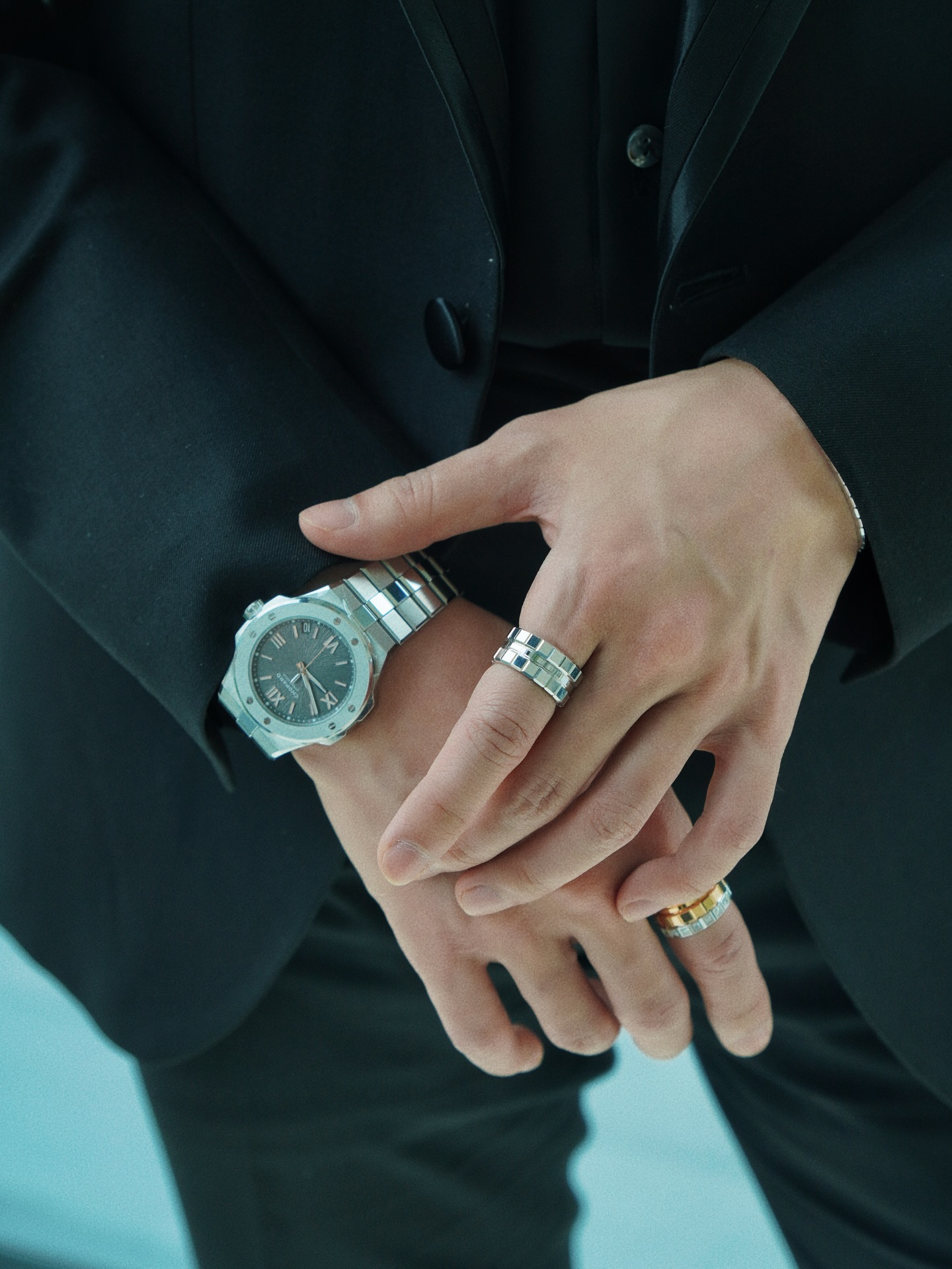 ไมค์ - พิรัชต์ นิธิไพศาลกุล