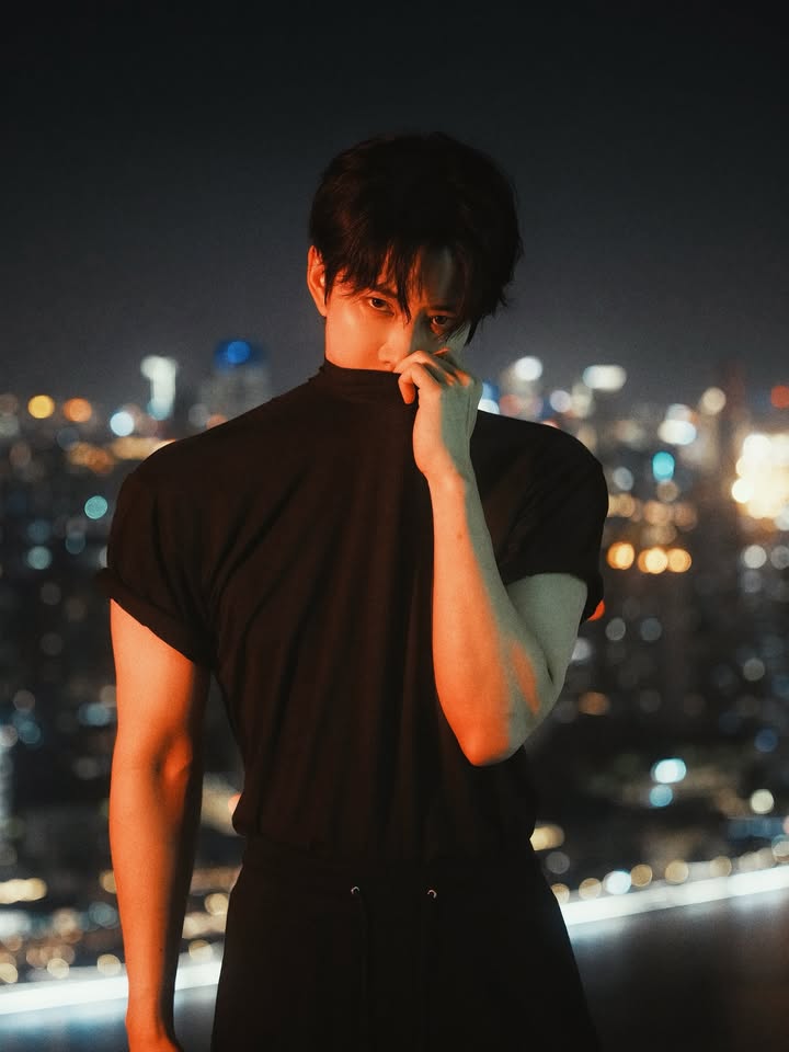 ไมค์ - พิรัชต์ นิธิไพศาลกุล