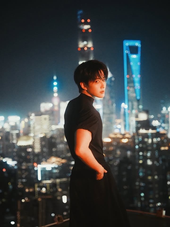 ไมค์ - พิรัชต์ นิธิไพศาลกุล