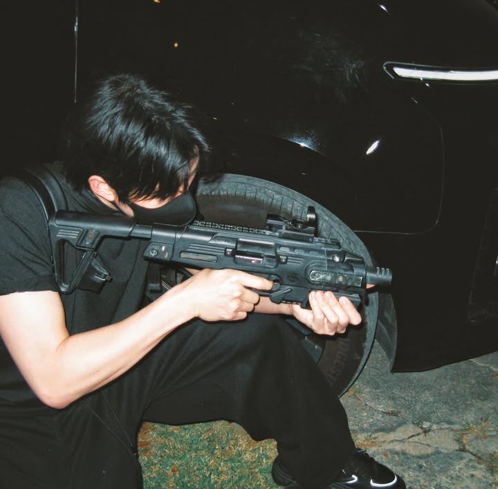 ไมค์ - พิรัชต์ นิธิไพศาลกุล