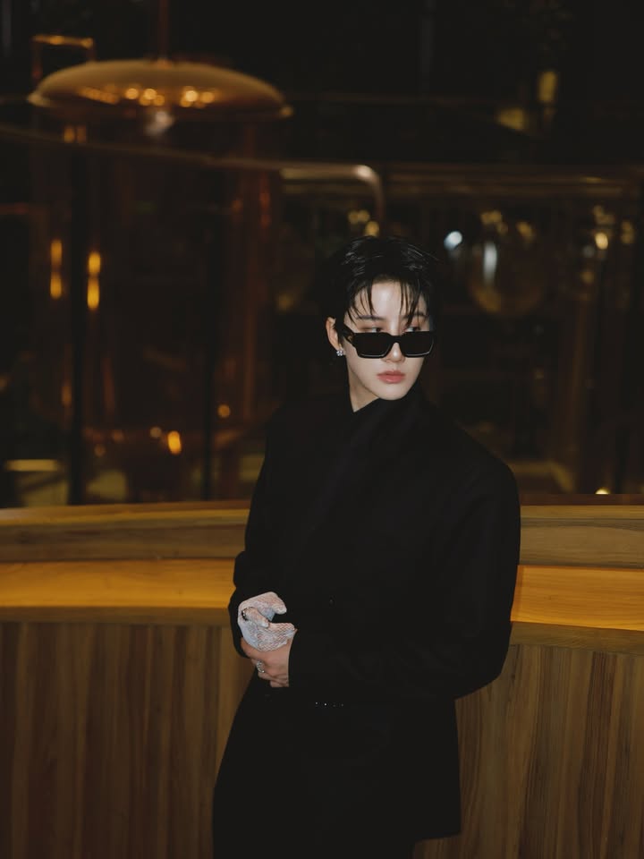 ไมค์ - พิรัชต์ นิธิไพศาลกุล