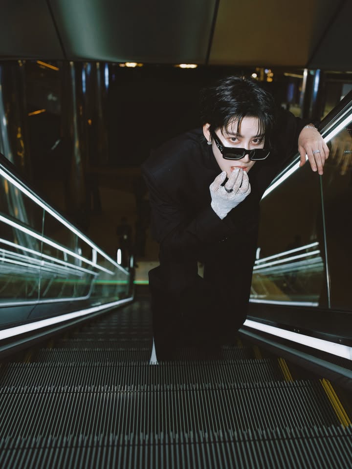 ไมค์ - พิรัชต์ นิธิไพศาลกุล