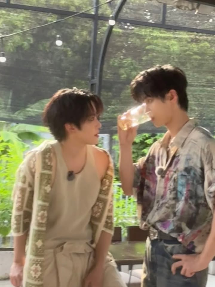 ไมค์ - พิรัชต์ นิธิไพศาลกุล