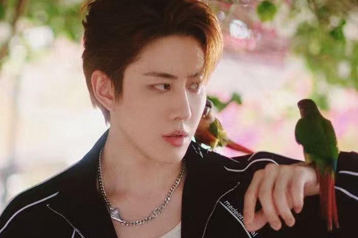 ไมค์ - พิรัชต์ นิธิไพศาลกุล