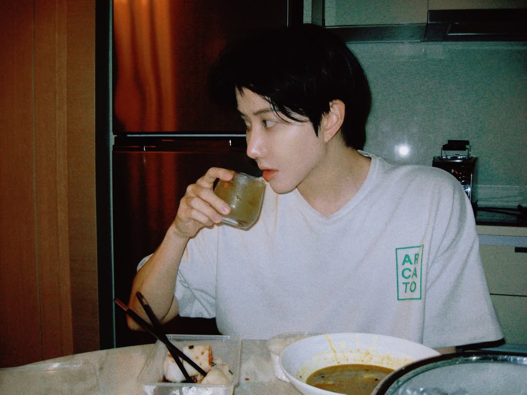 ไมค์ - พิรัชต์ นิธิไพศาลกุล