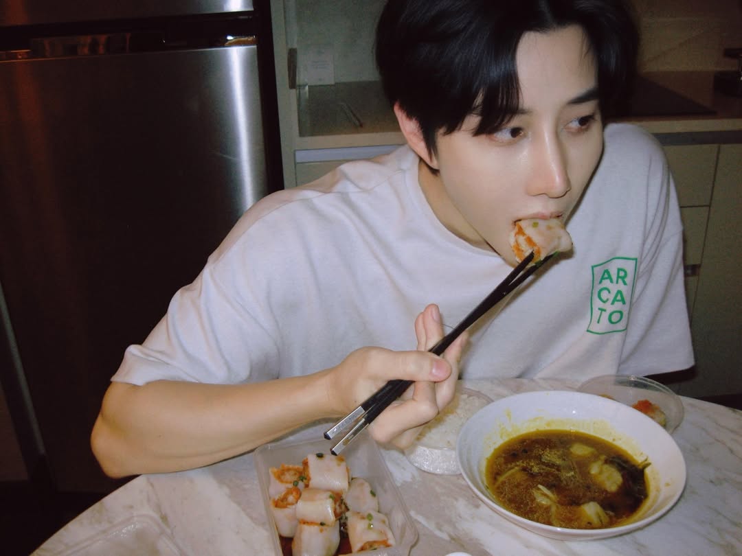 ไมค์ - พิรัชต์ นิธิไพศาลกุล