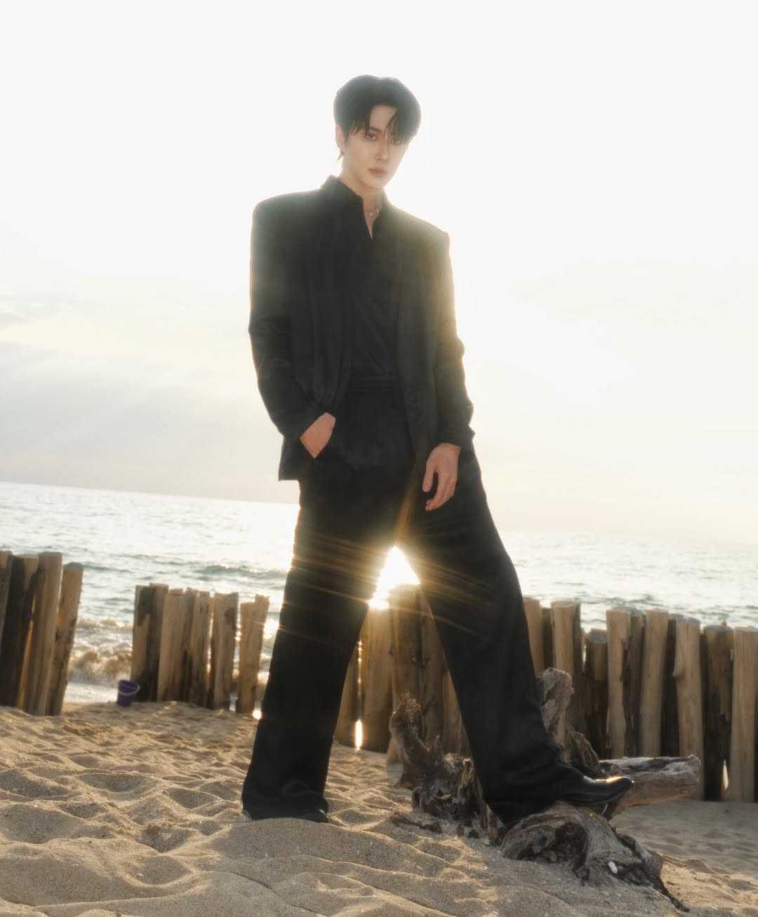 ไมค์ - พิรัชต์ นิธิไพศาลกุล