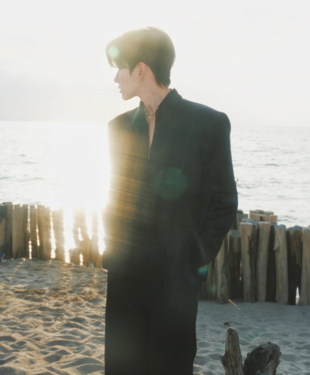 ไมค์ - พิรัชต์ นิธิไพศาลกุล