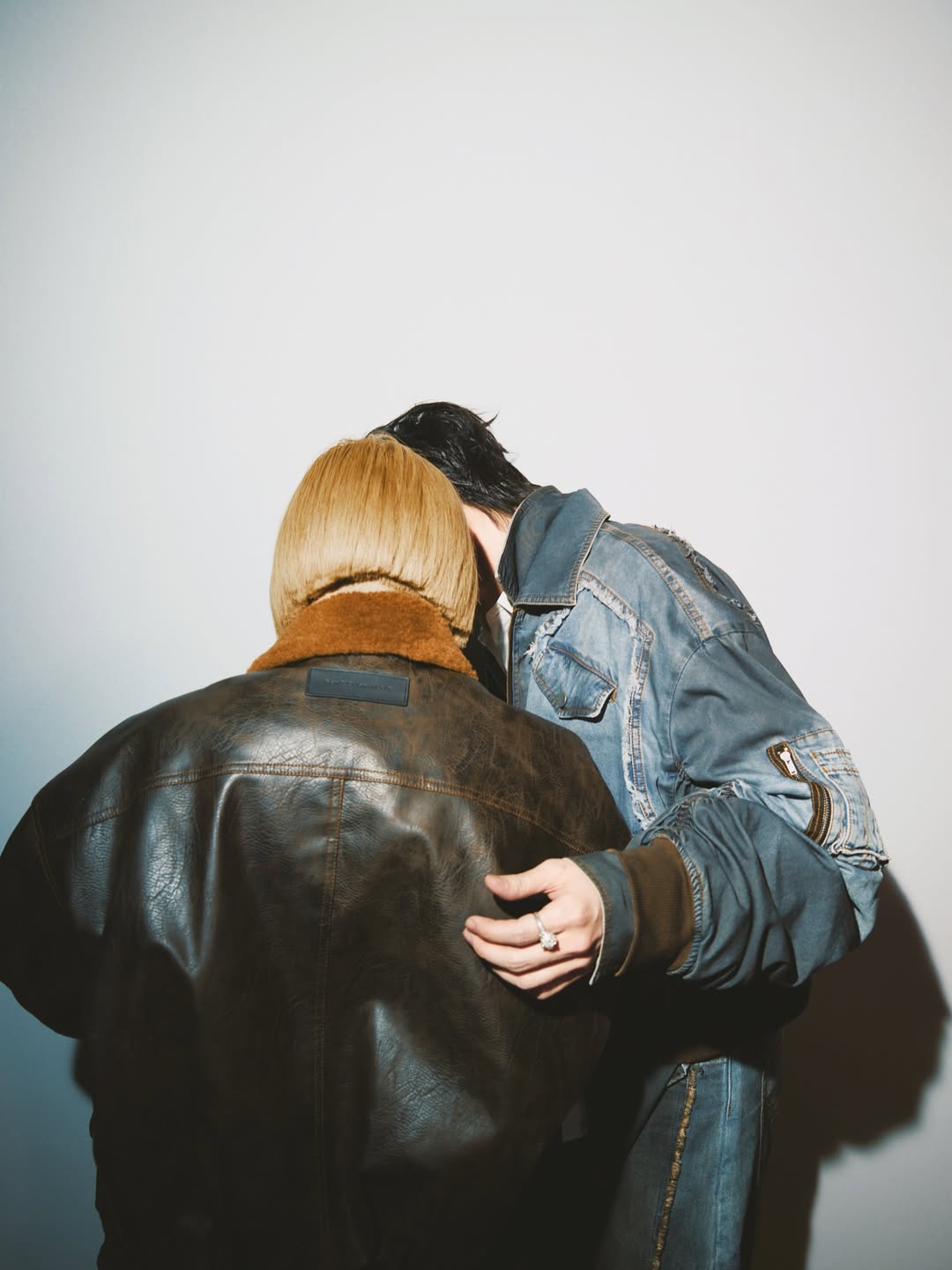 ไมค์ - พิรัชต์ นิธิไพศาลกุล