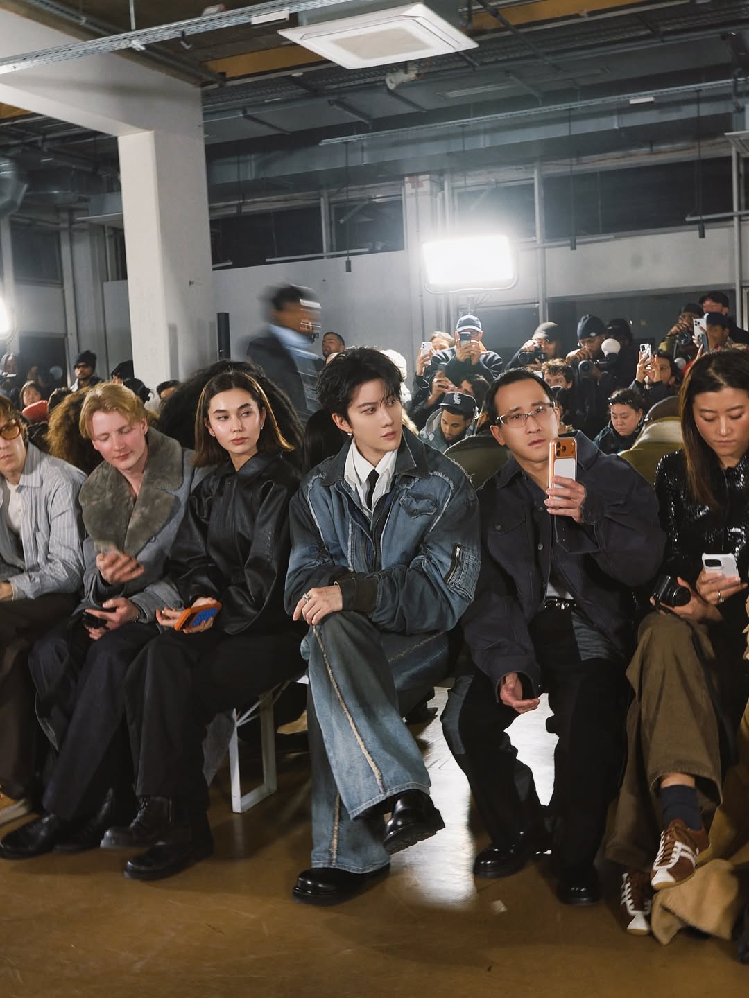 ไมค์ - พิรัชต์ นิธิไพศาลกุล