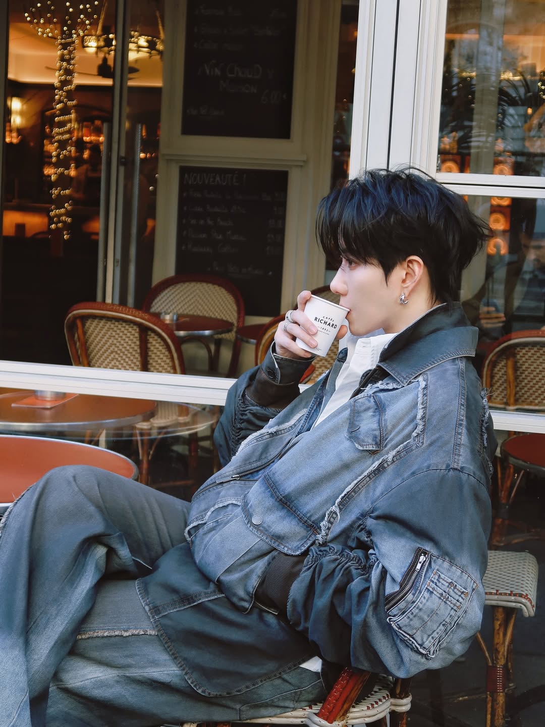 ไมค์ - พิรัชต์ นิธิไพศาลกุล