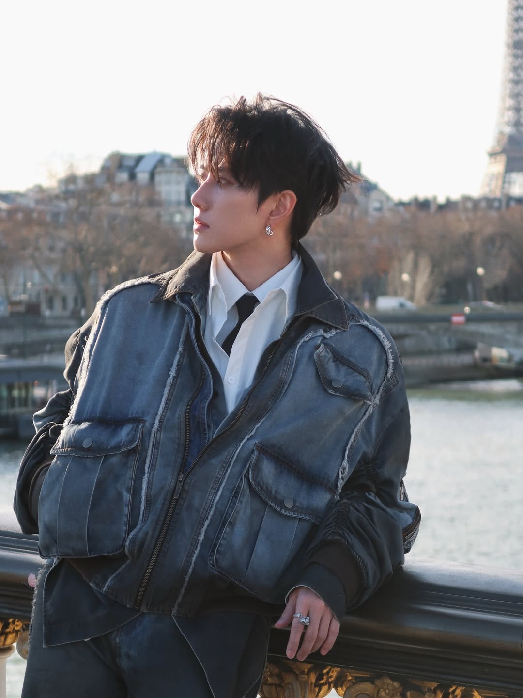 ไมค์ - พิรัชต์ นิธิไพศาลกุล