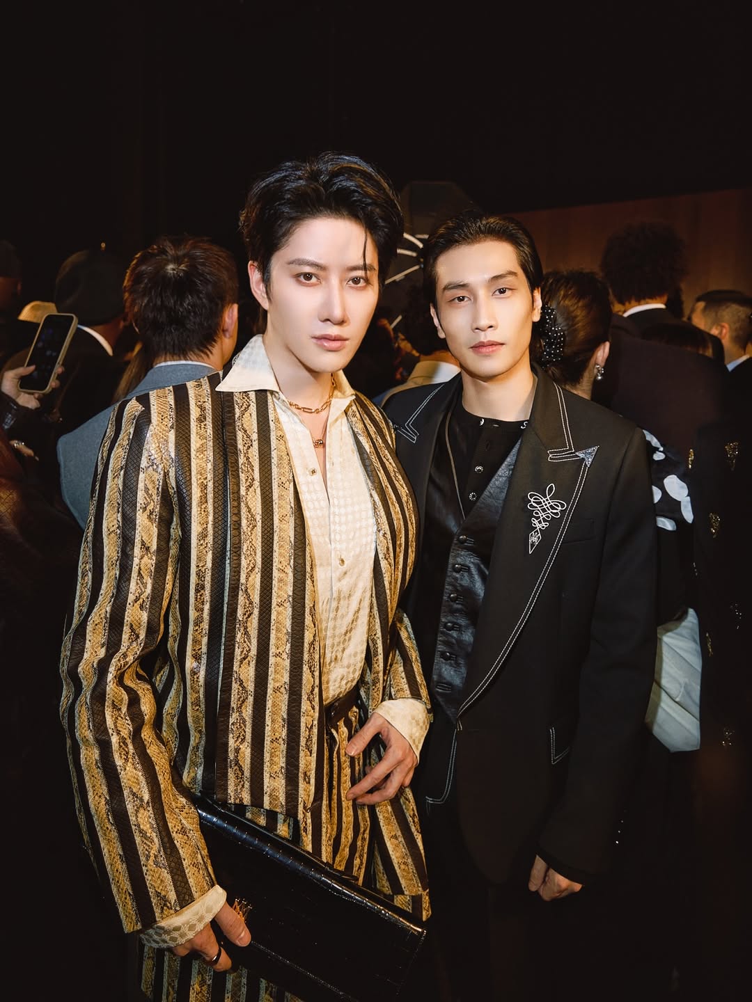 ไมค์ - พิรัชต์ นิธิไพศาลกุล