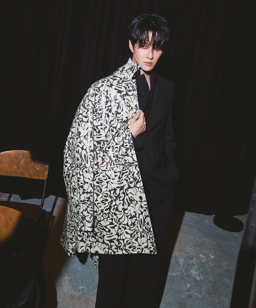 ไมค์ - พิรัชต์ นิธิไพศาลกุล