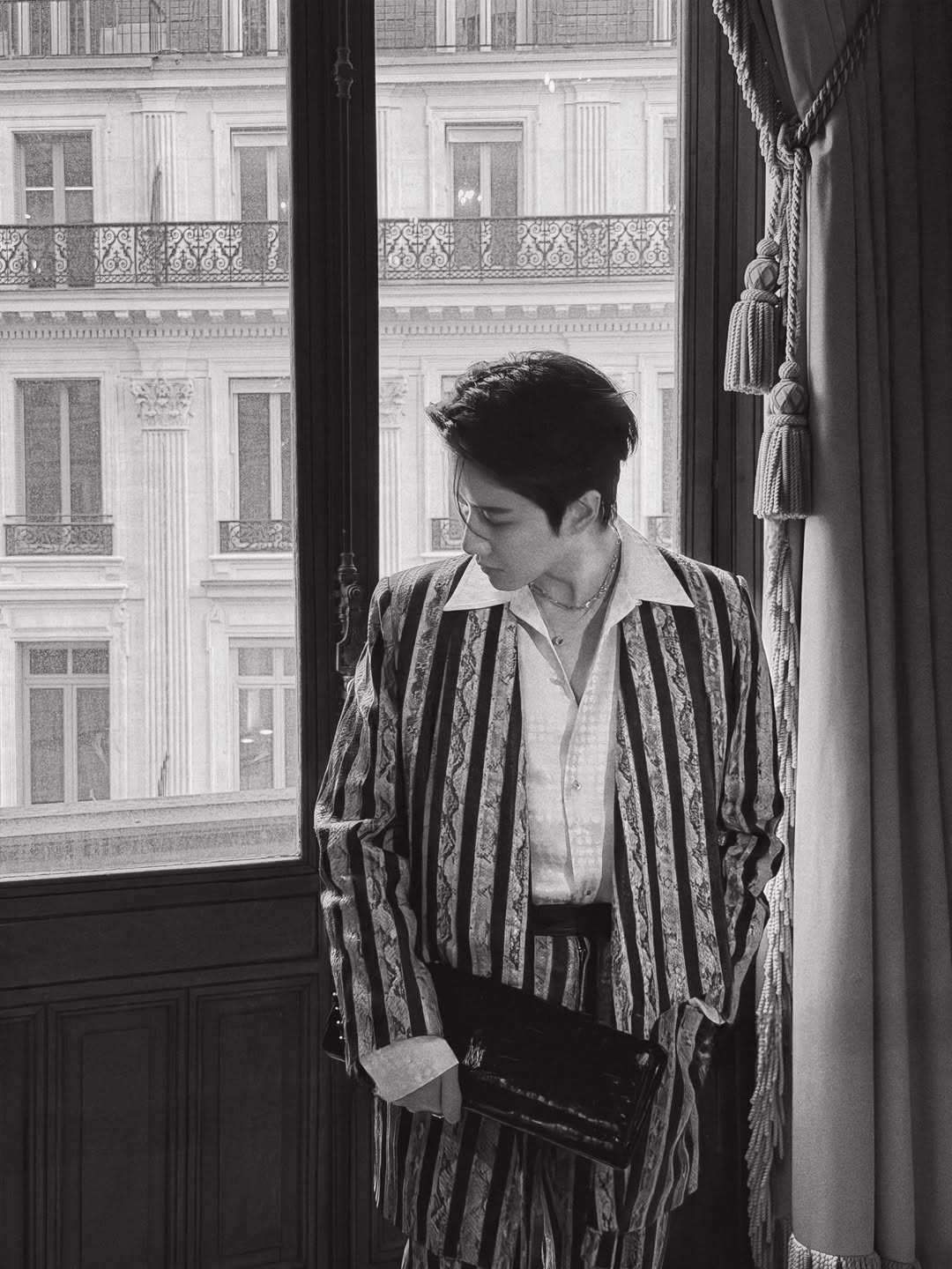 ไมค์ - พิรัชต์ นิธิไพศาลกุล