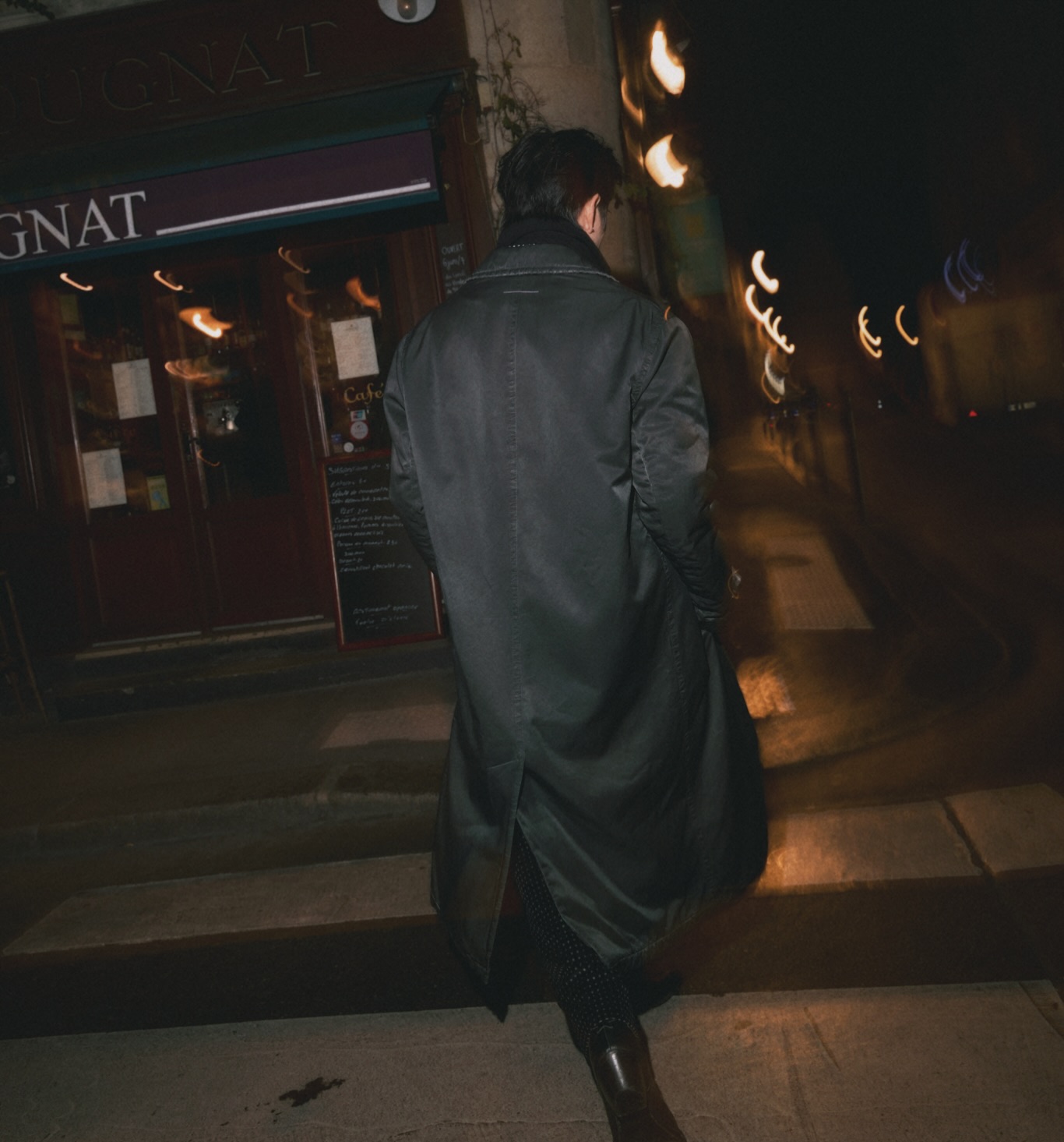 ไมค์ - พิรัชต์ นิธิไพศาลกุล