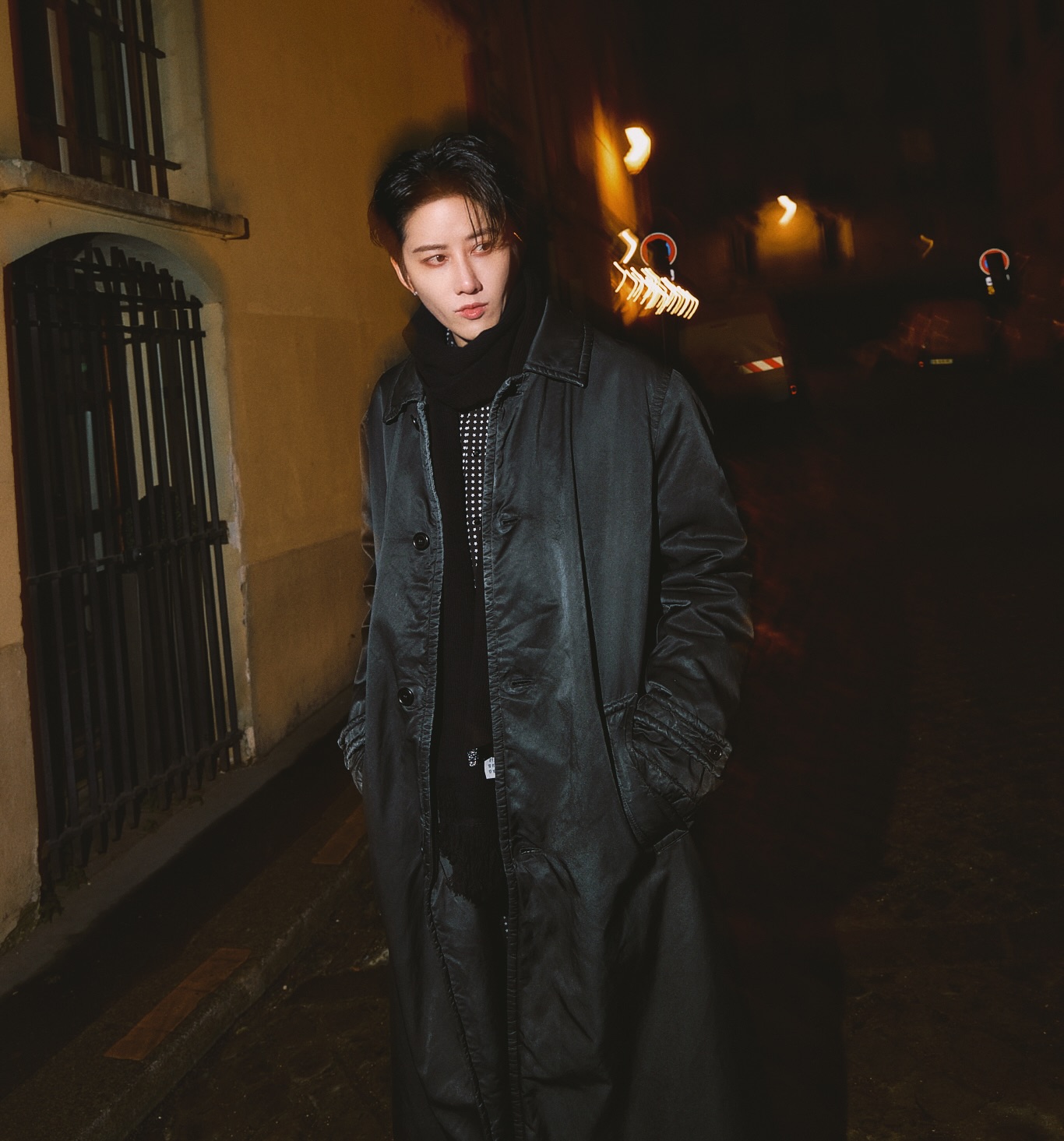 ไมค์ - พิรัชต์ นิธิไพศาลกุล