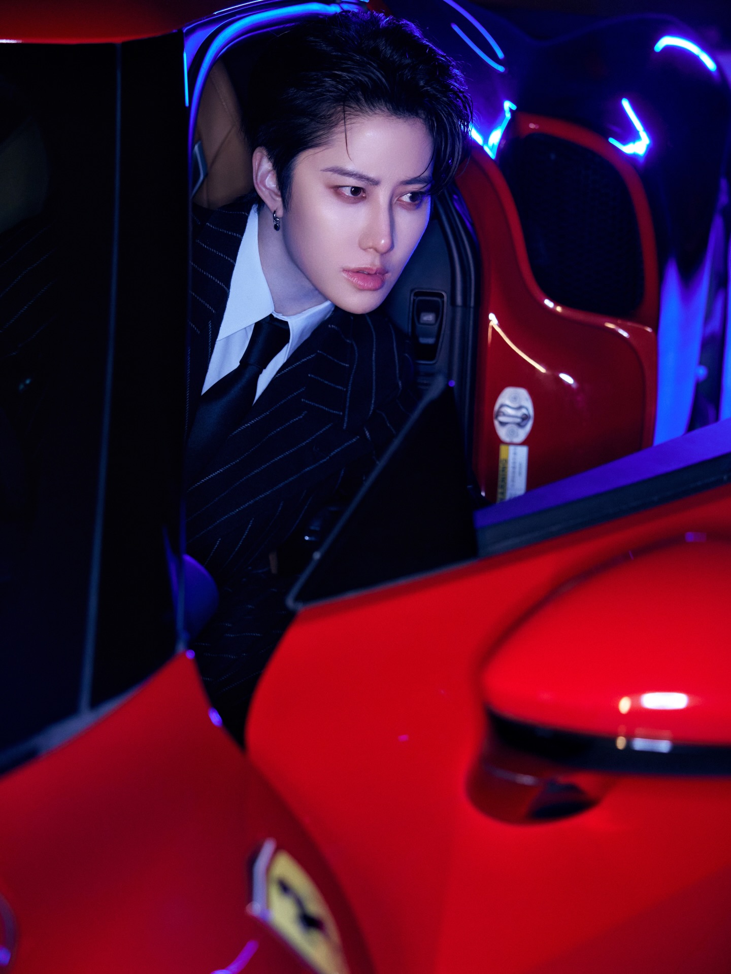 ไมค์ - พิรัชต์ นิธิไพศาลกุล