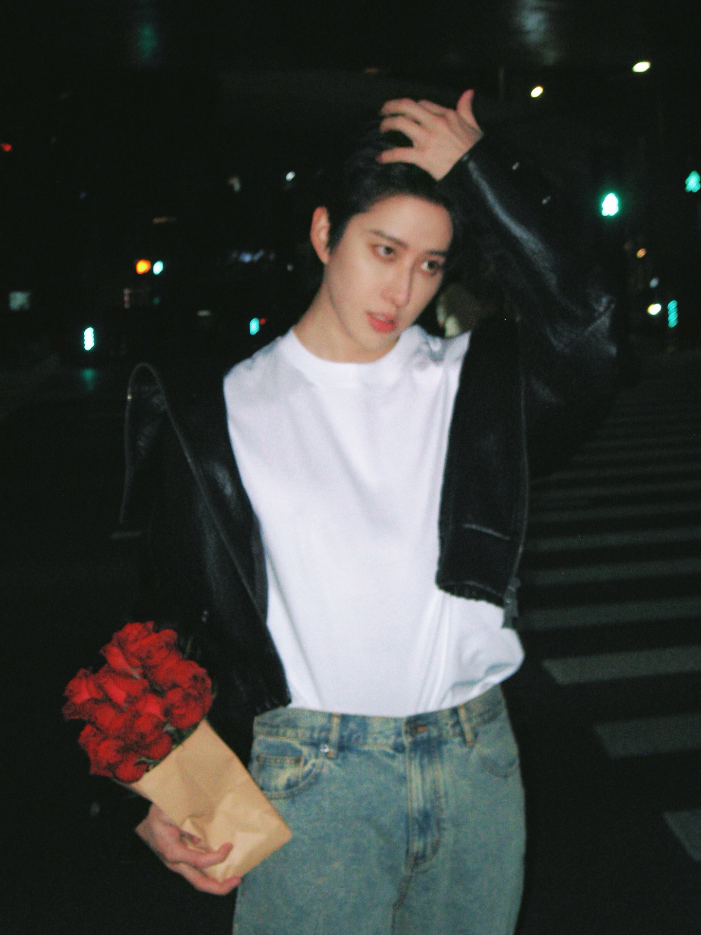 ไมค์ - พิรัชต์ นิธิไพศาลกุล