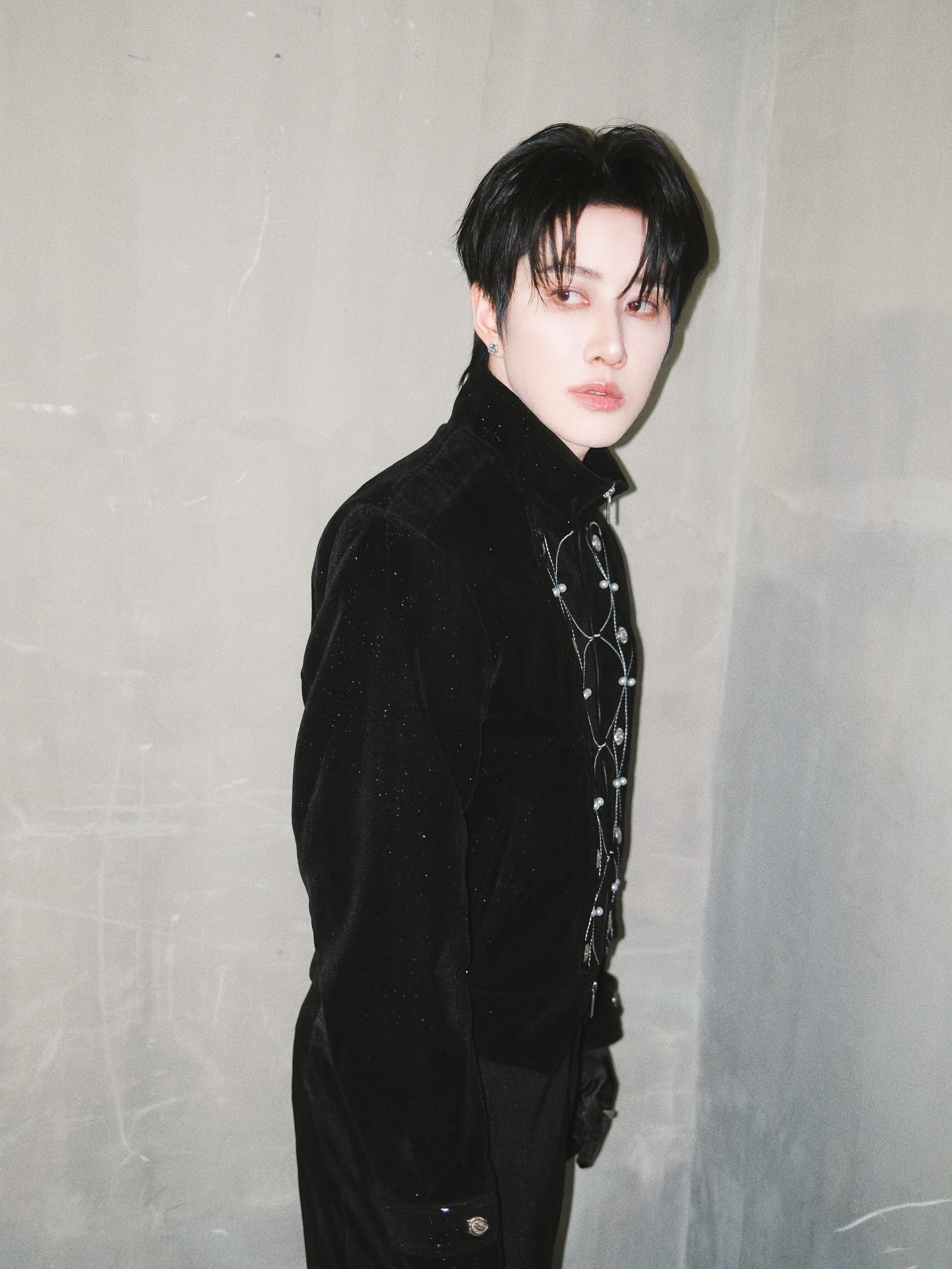 ไมค์ - พิรัชต์ นิธิไพศาลกุล