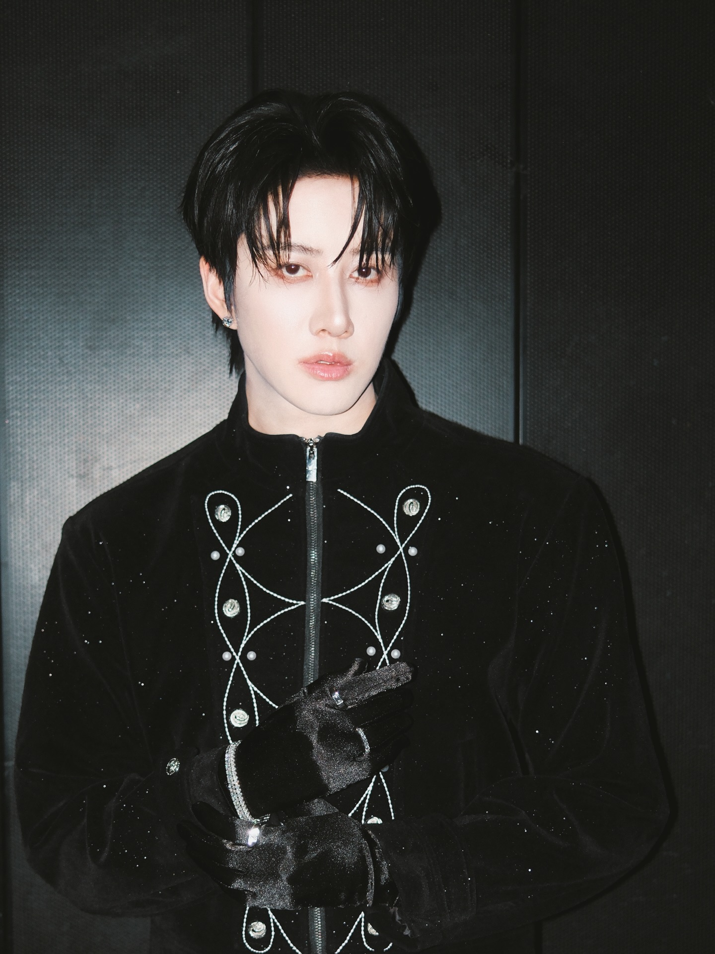 ไมค์ - พิรัชต์ นิธิไพศาลกุล