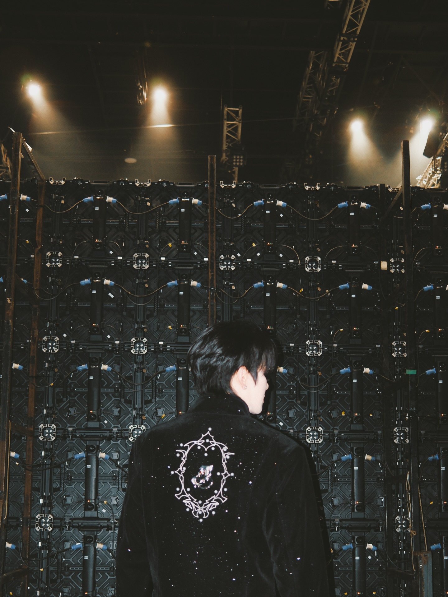 ไมค์ - พิรัชต์ นิธิไพศาลกุล