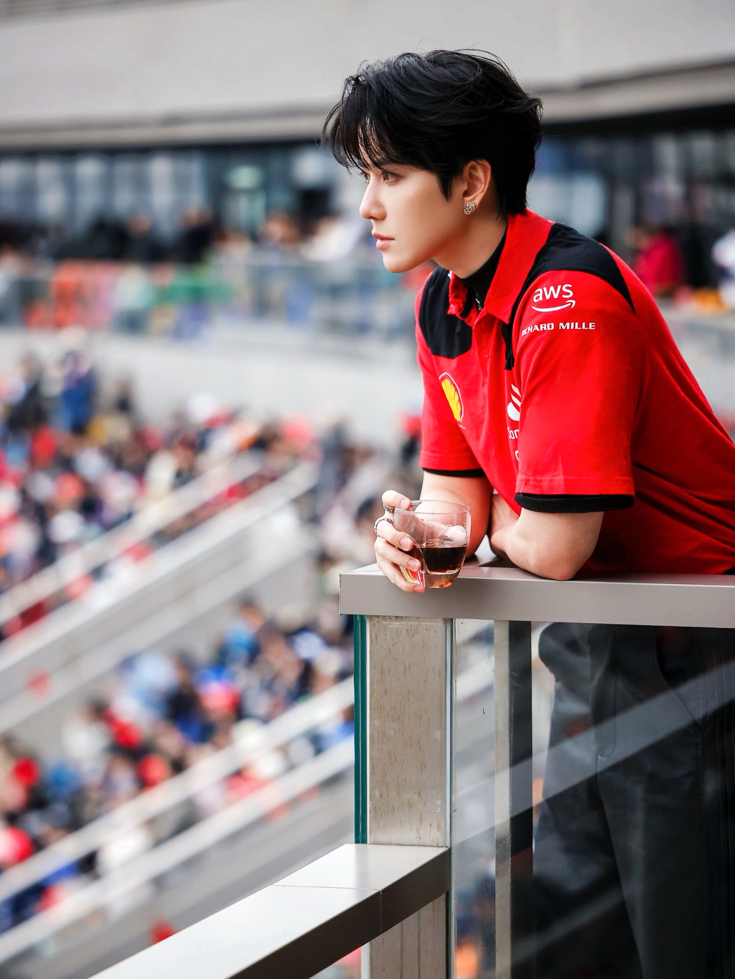 ไมค์ - พิรัชต์ นิธิไพศาลกุล