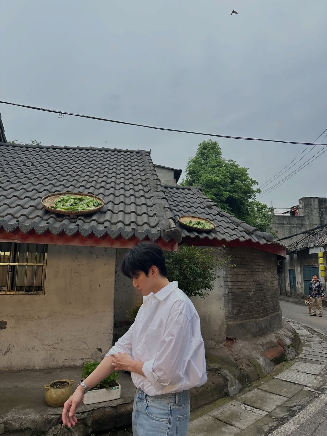 ไมค์ - พิรัชต์ นิธิไพศาลกุล