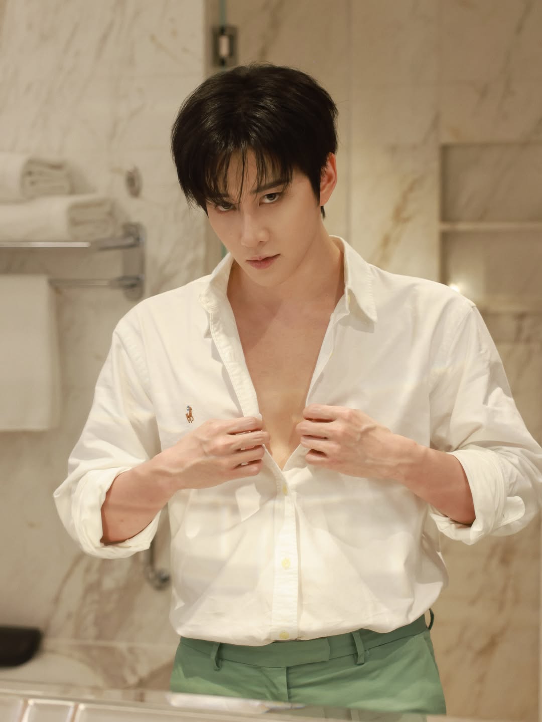 ไมค์ - พิรัชต์ นิธิไพศาลกุล