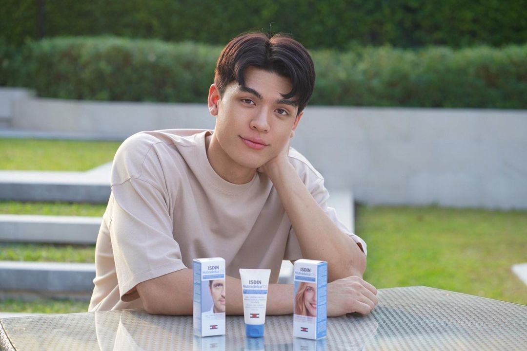 จอส - เวอาห์ แสงเงิน