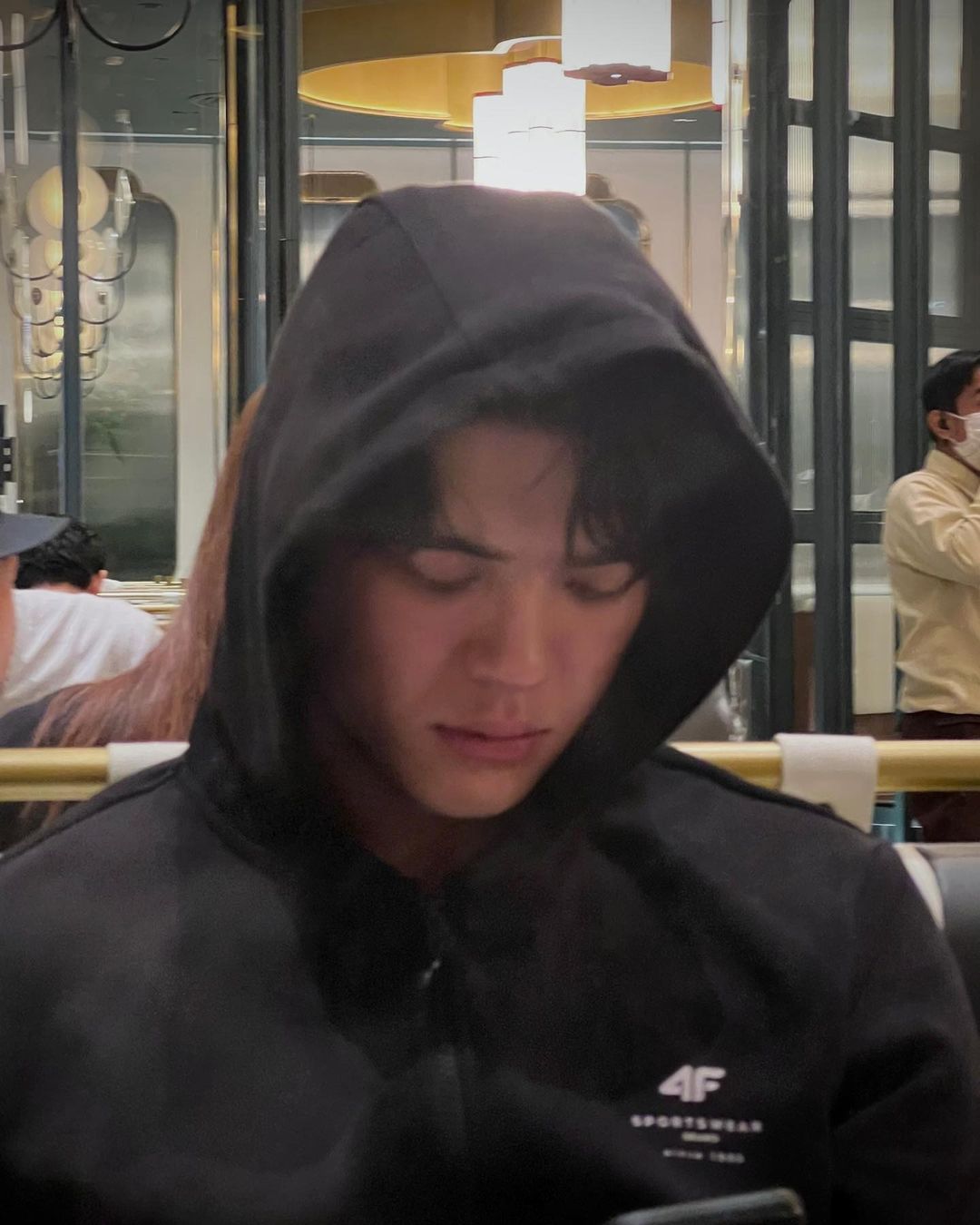 จอส - เวอาห์ แสงเงิน