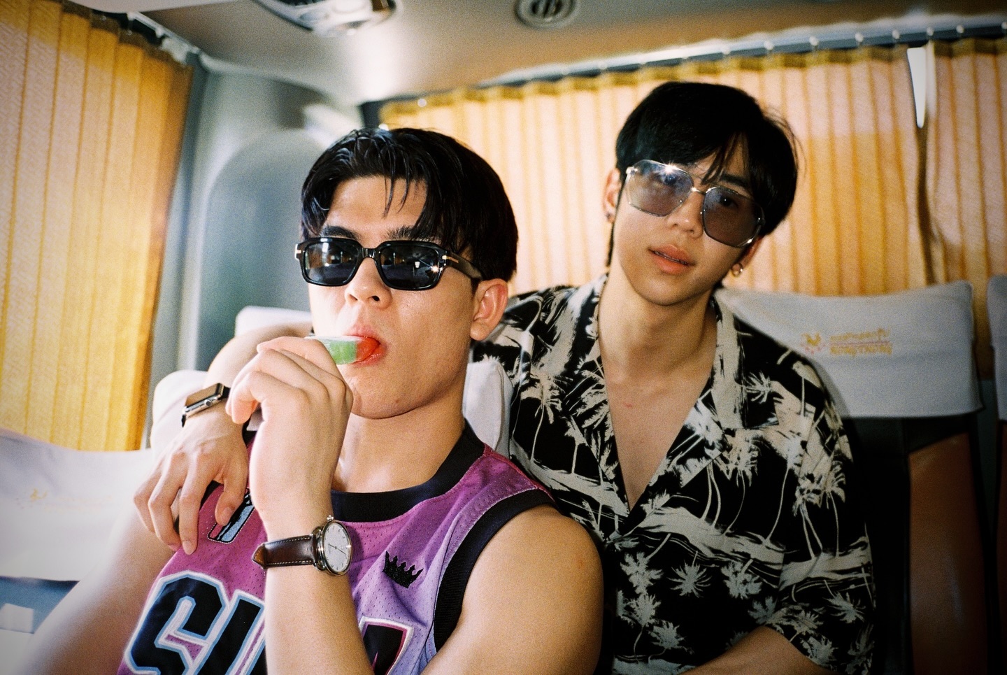 จอส - เวอาห์ แสงเงิน