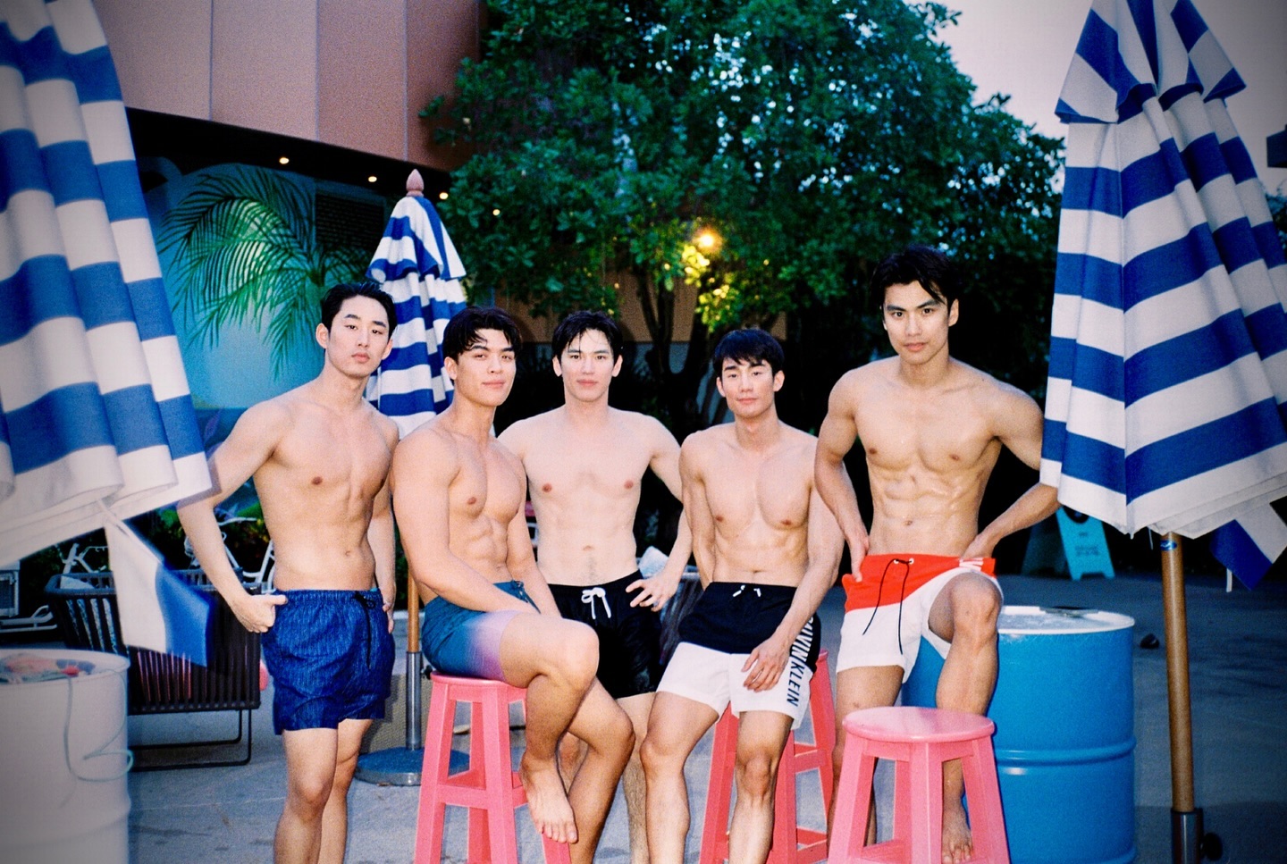 จอส - เวอาห์ แสงเงิน