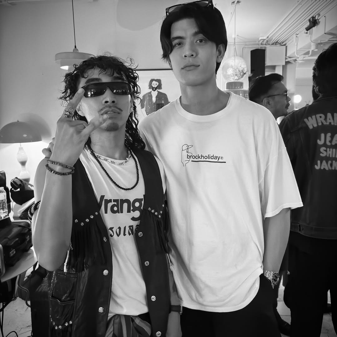 จอส - เวอาห์ แสงเงิน