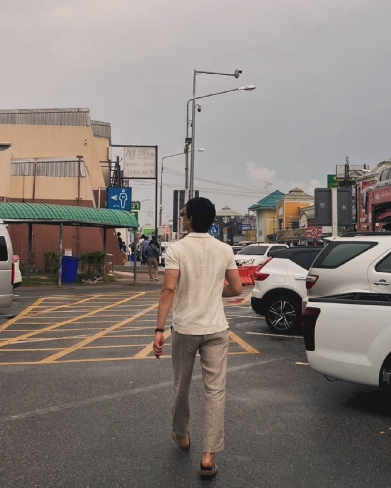 จอส - เวอาห์ แสงเงิน