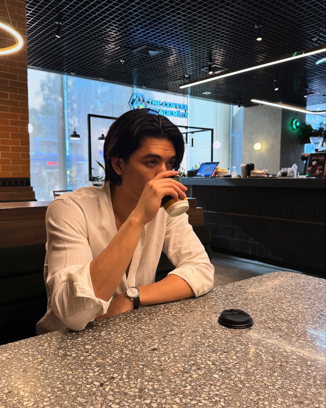 จอส - เวอาห์ แสงเงิน