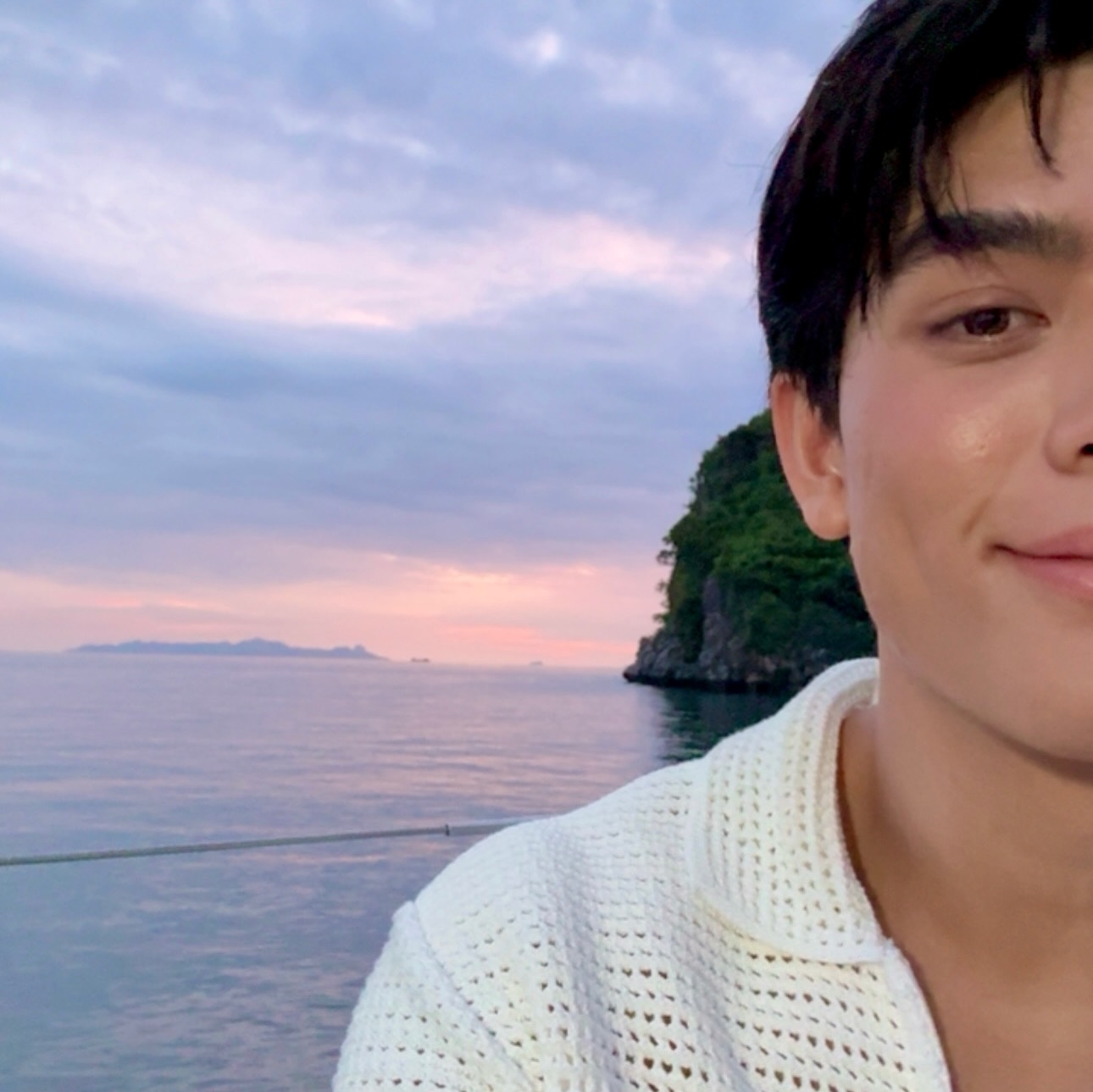 จอส - เวอาห์ แสงเงิน