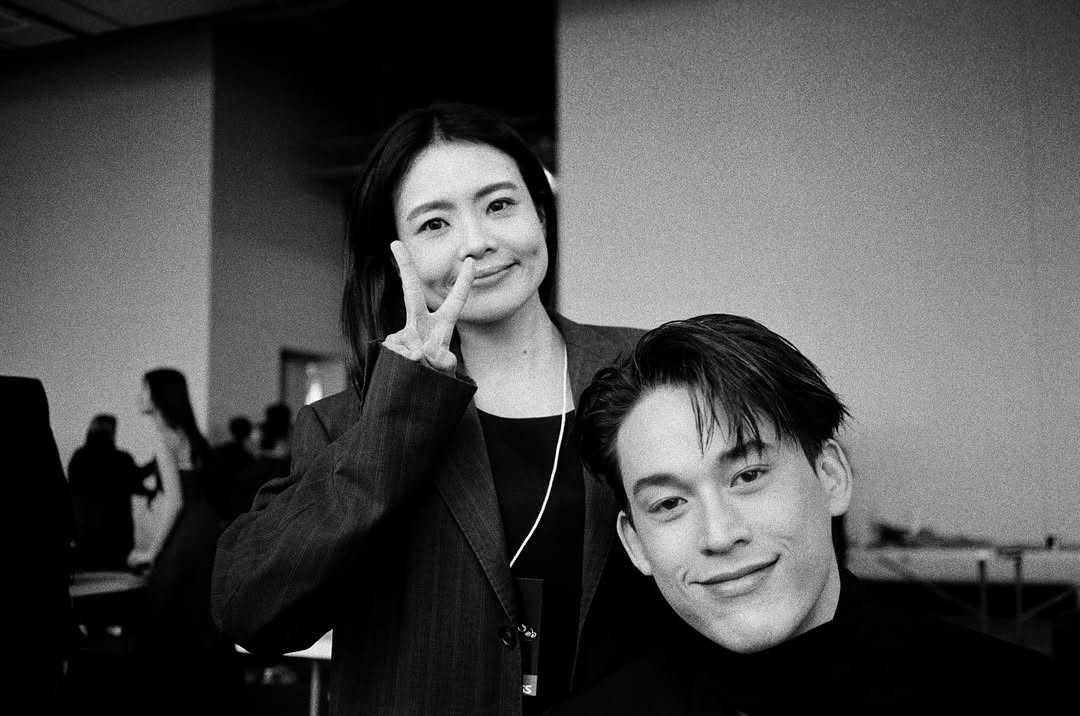 จอส - เวอาห์ แสงเงิน